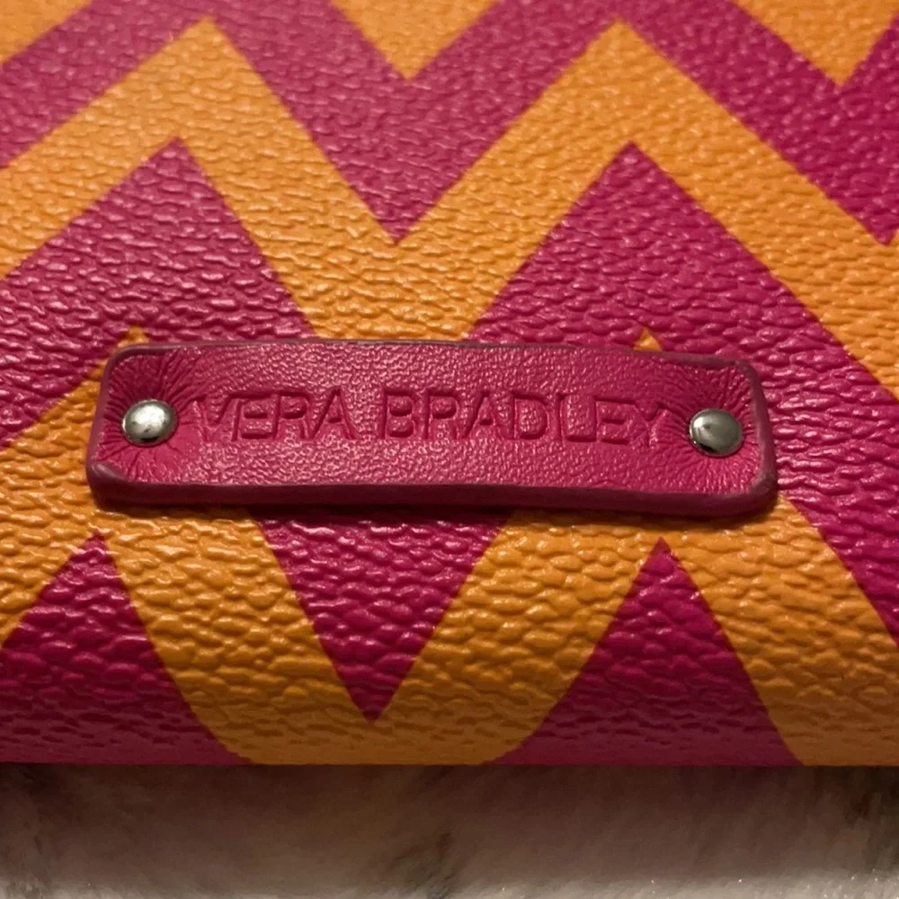 Vera Bradley pink‎ and orange chevron wallet - Picture 5 of 5